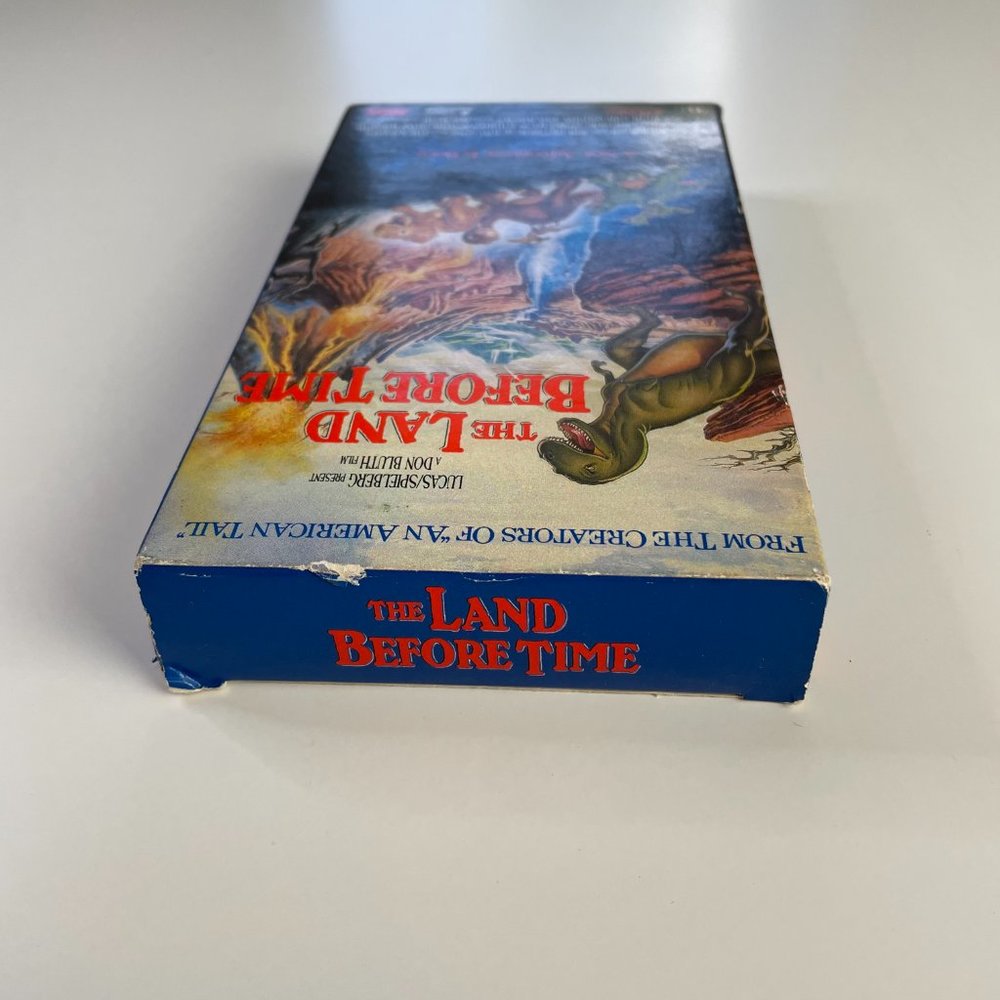 Vintage THE LAND BEFORE TIME Childrens Movie Dinosaur Tale Family Friendly - Picture 6 of 11